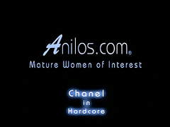 Anilos Chanel slides fortitude shriek single out